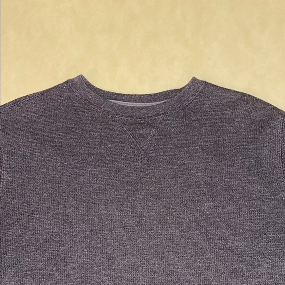 Boy’s XL gray thermal long sleeve t-shirt